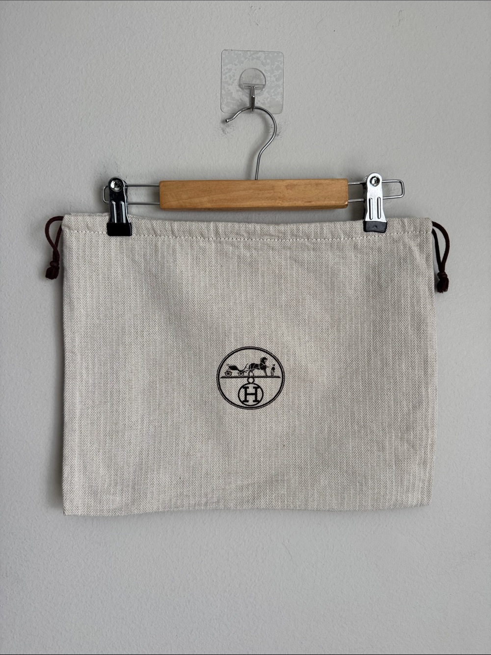Hermès Herringbone Drawstring Dust Bag 16x11 Beige Brown Logo Storage Pouch - Picture 2 of 6